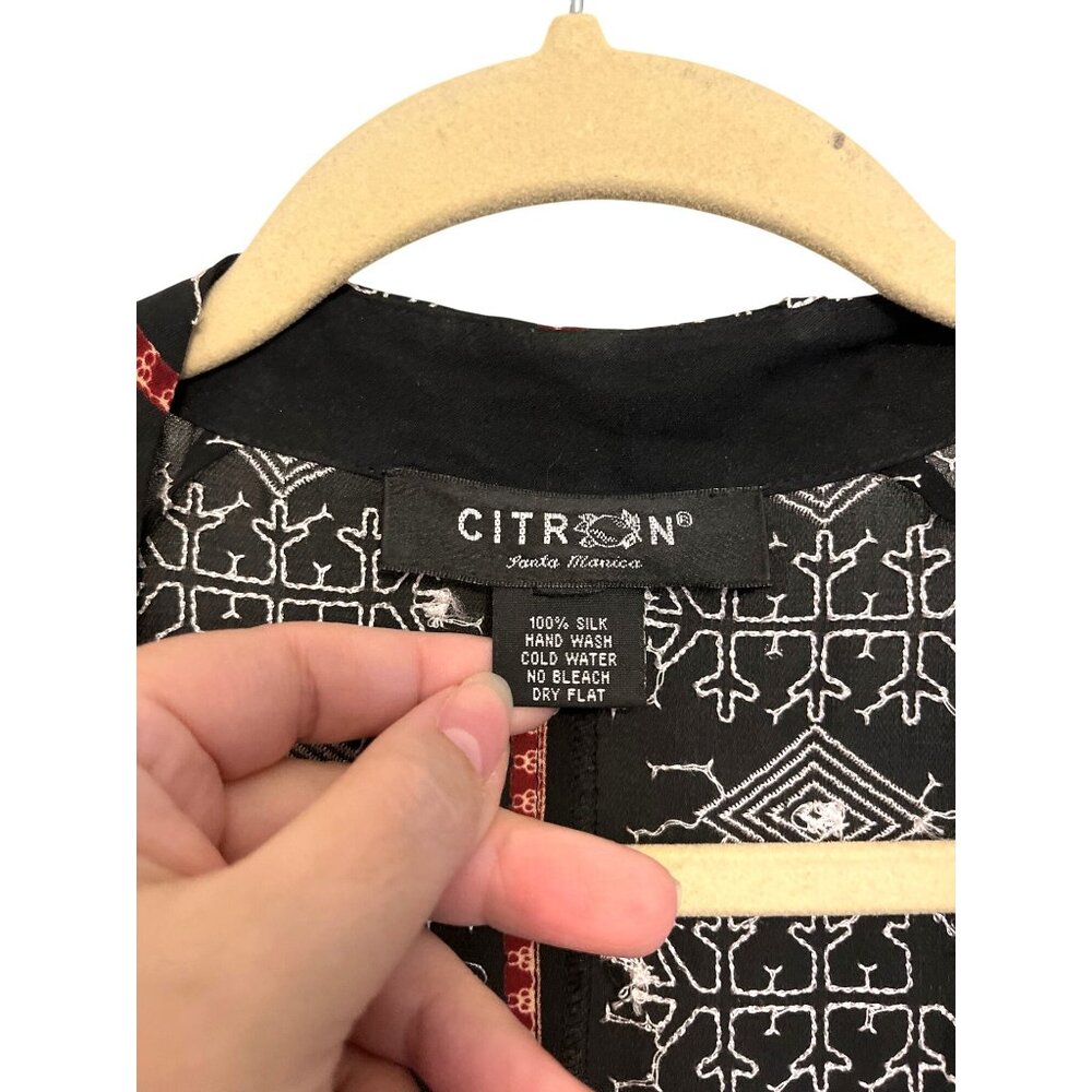 Citron Silk Kimono Jacket With Embroidered Design In Black & Red For Women O/S - Picture 3 of 7